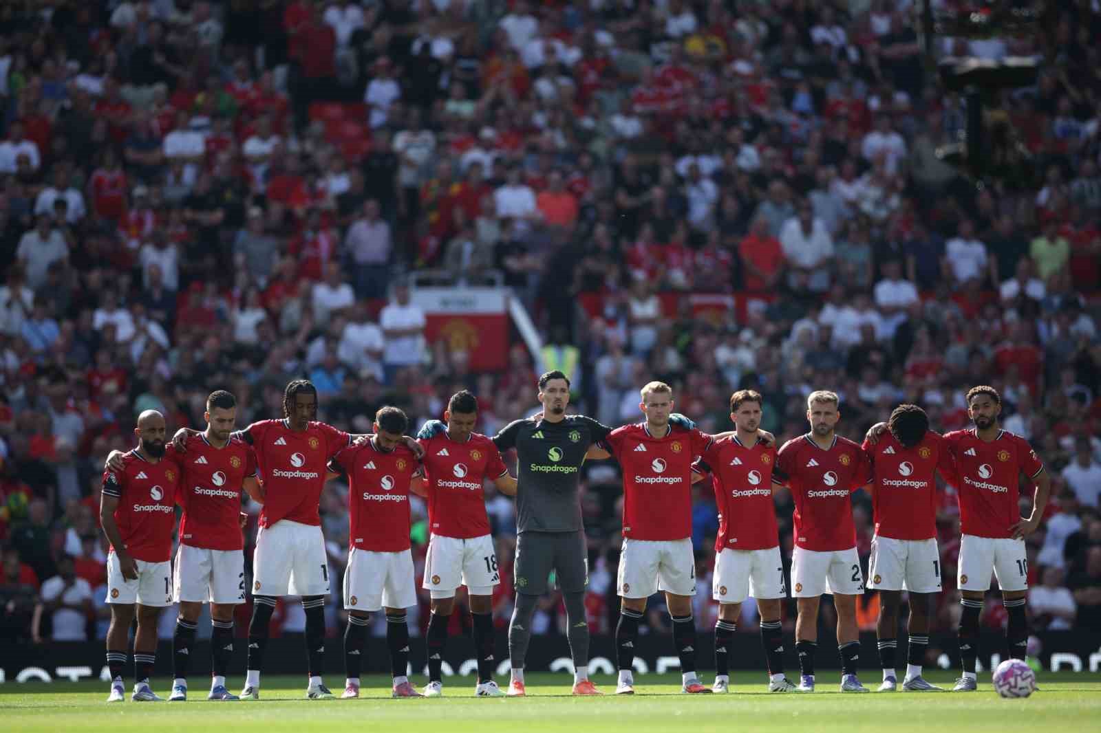 Arsenal, Manchester United deplasmanında tek golle güldü 