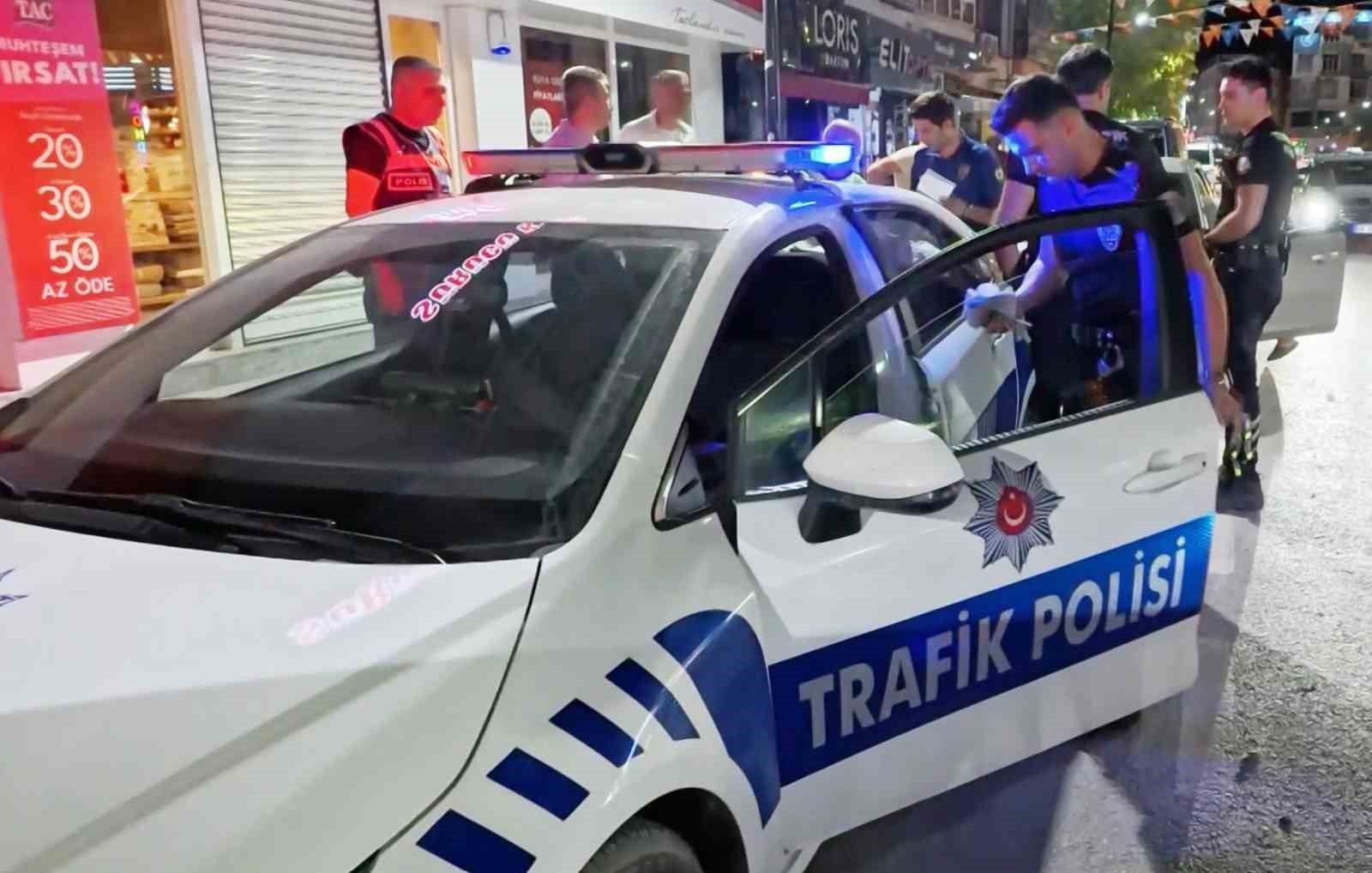Muayenesiz araçla yakalanan ehliyetsiz ve alkollü sürücü: 