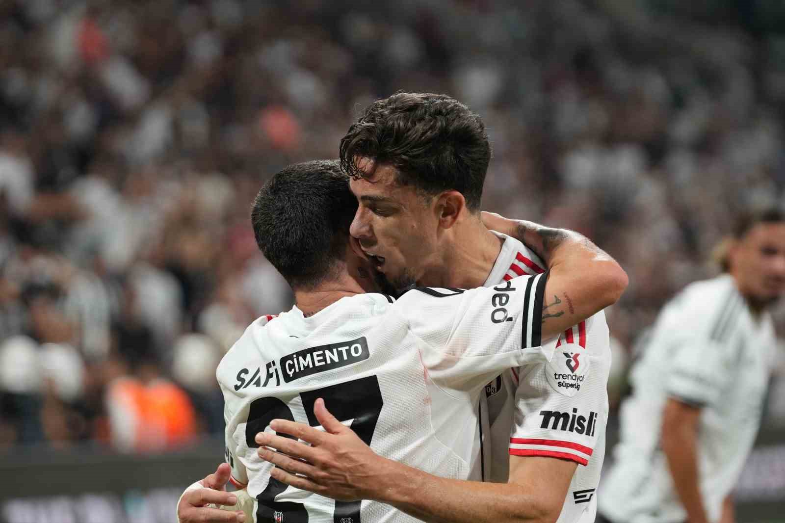 Solskjaer; Mert Günok, Gabriel Paulista ve Rafa Silva’dan vazgeçmiyor 