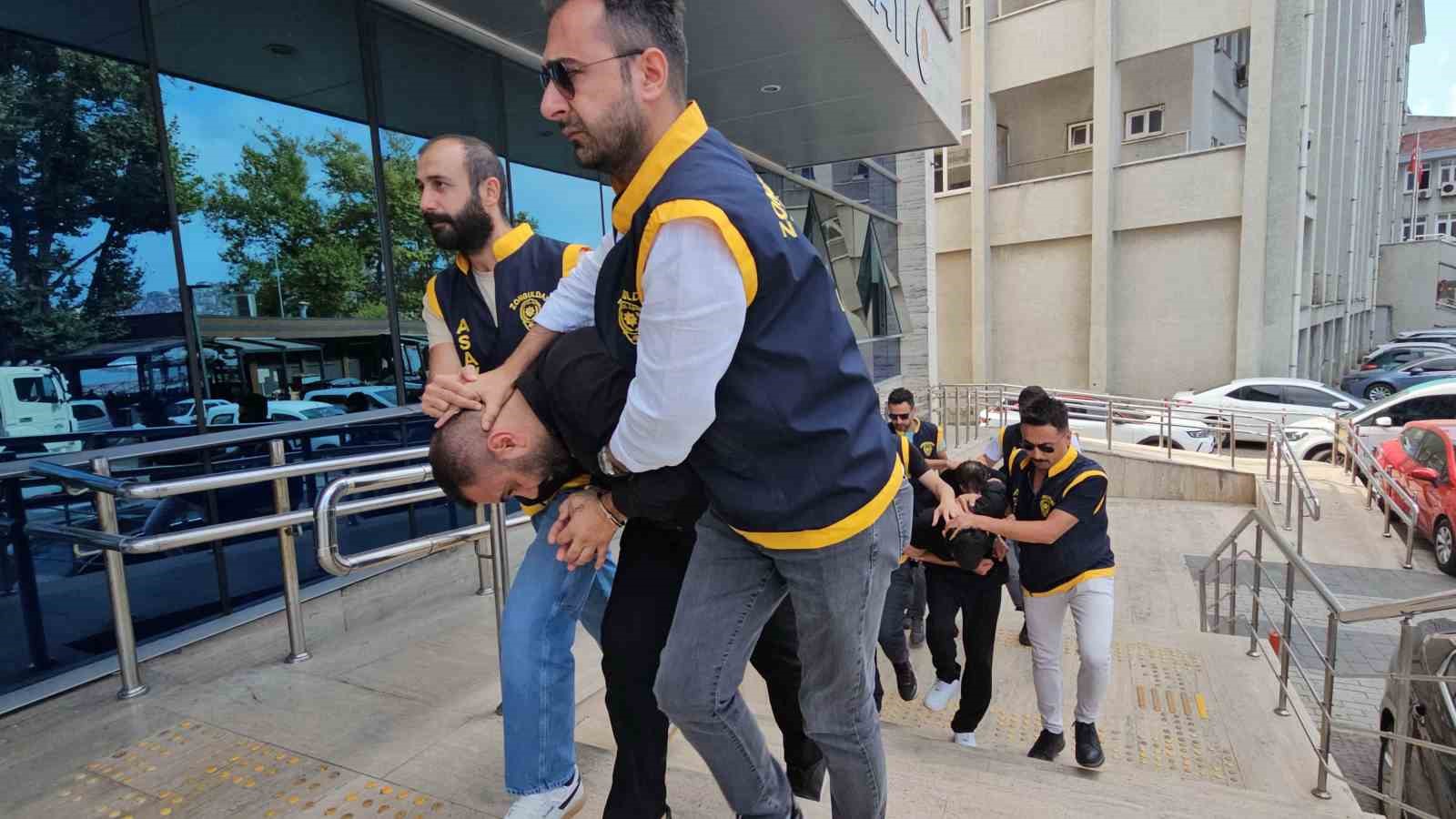 ’Adınız FETÖ soruşturmasına karıştı’ deyip milyonluk vurgun yaptılar 