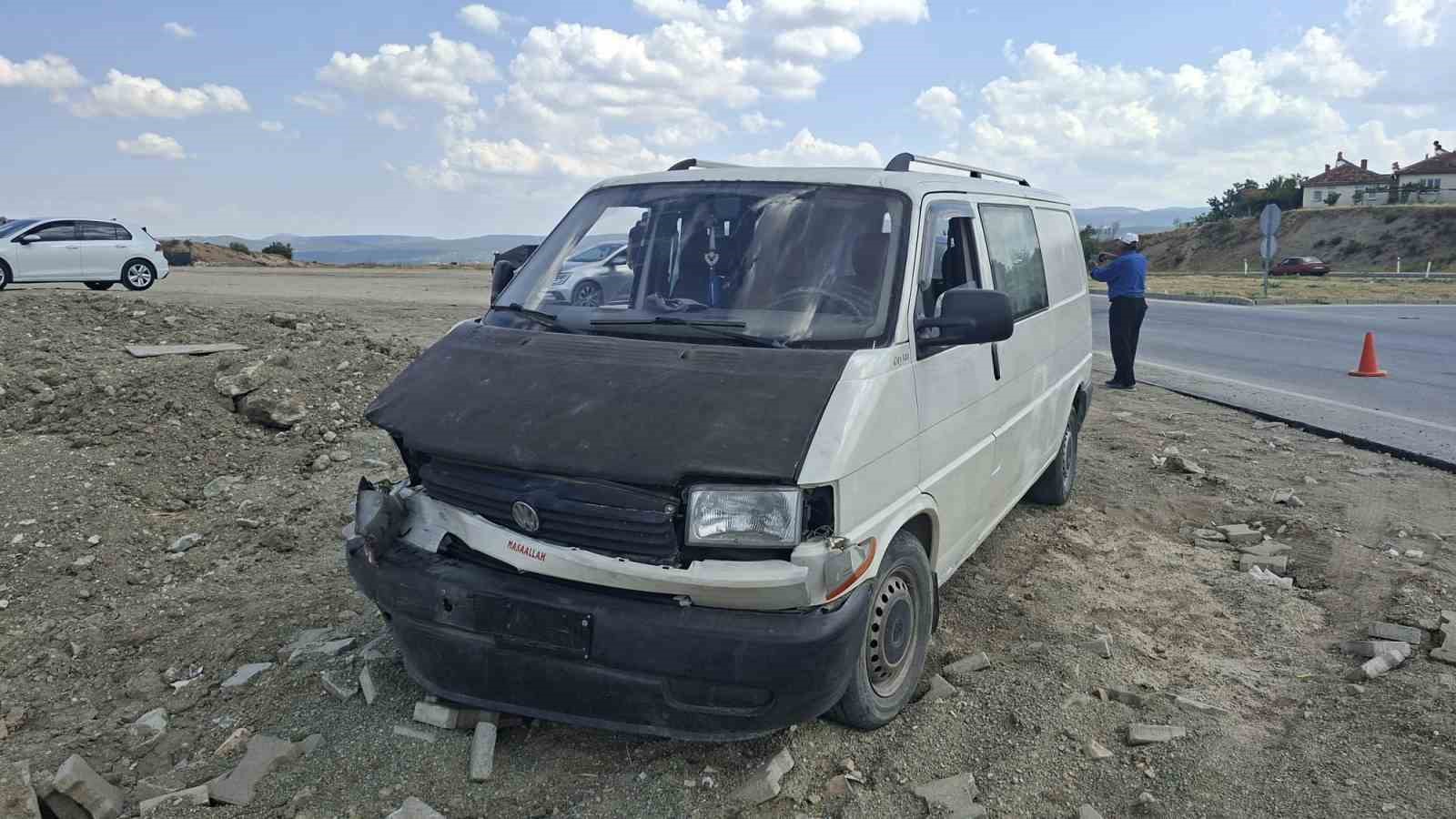 Kütahya Hisarcık’ta trafik kazası: 2 yaralı 