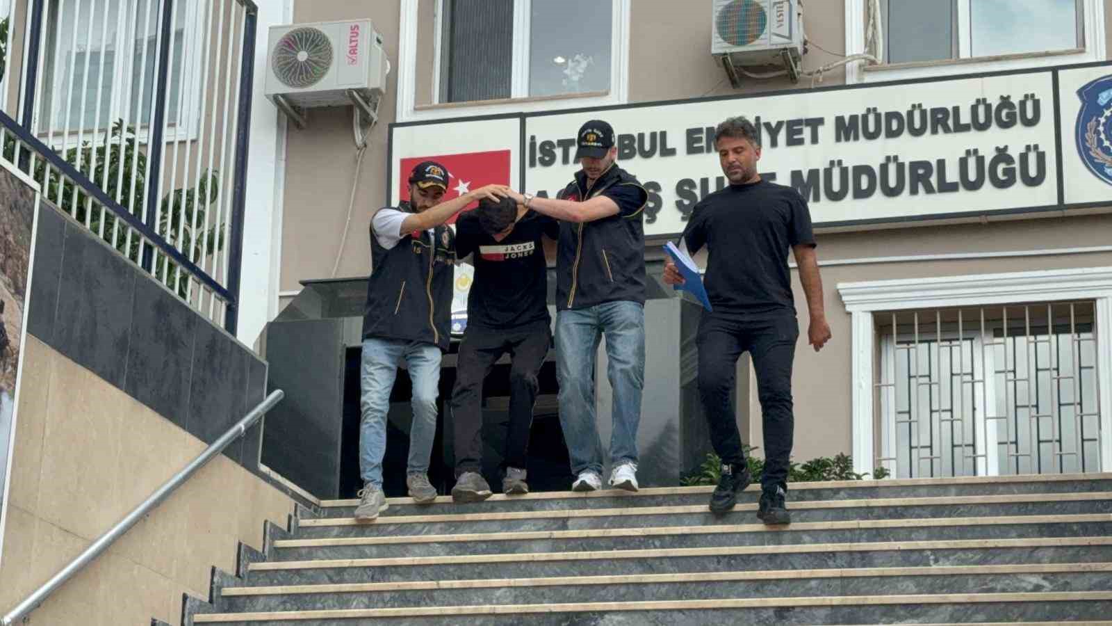 Eyüpsultan’da silahla taksiciyi öldüren şüpheli adliyeye sevk edildi 