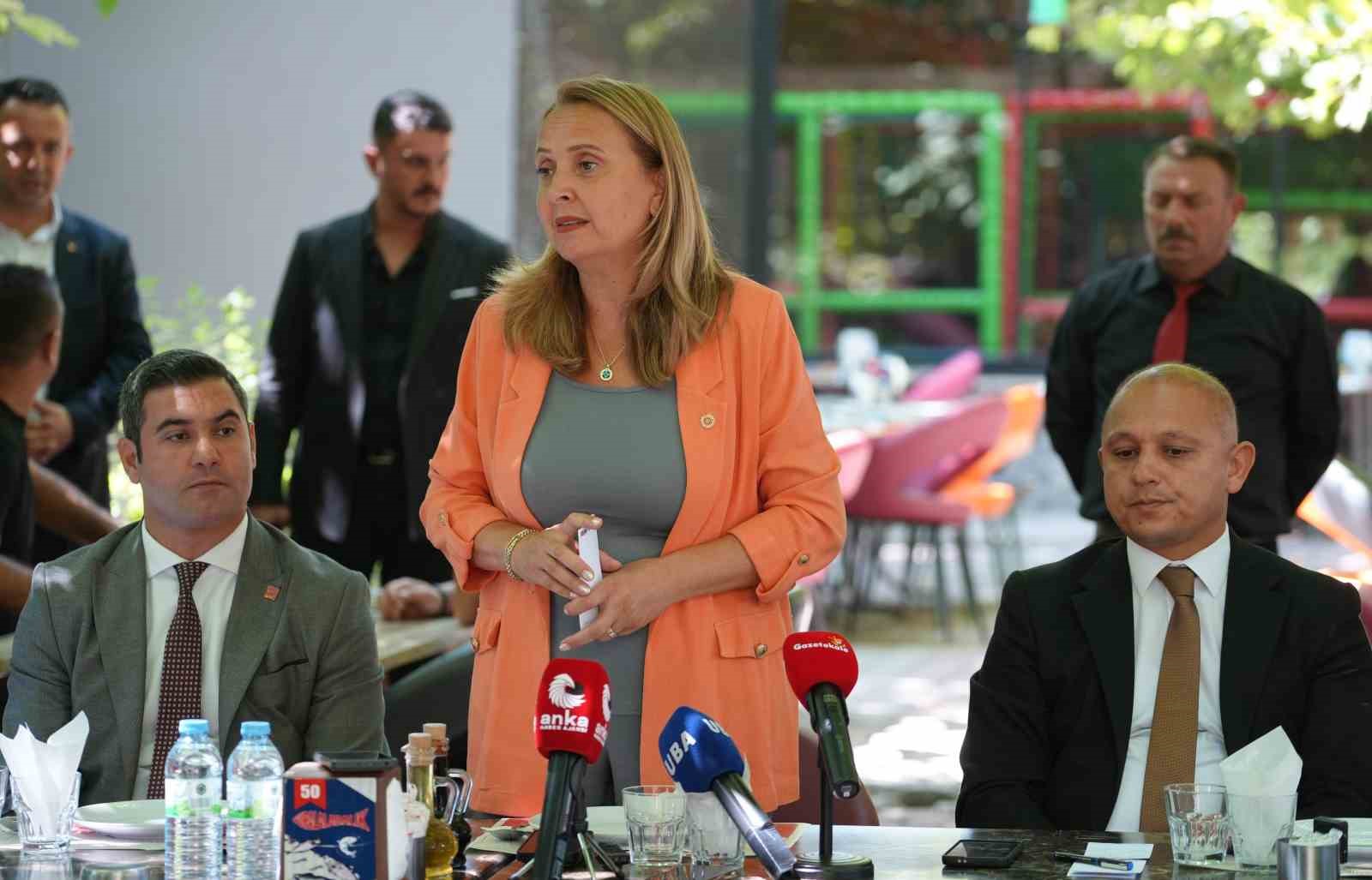 Kırıkkale Belediye Başkanı Önal ve CHP heyeti Kırıkkale’de basınla buluştu 