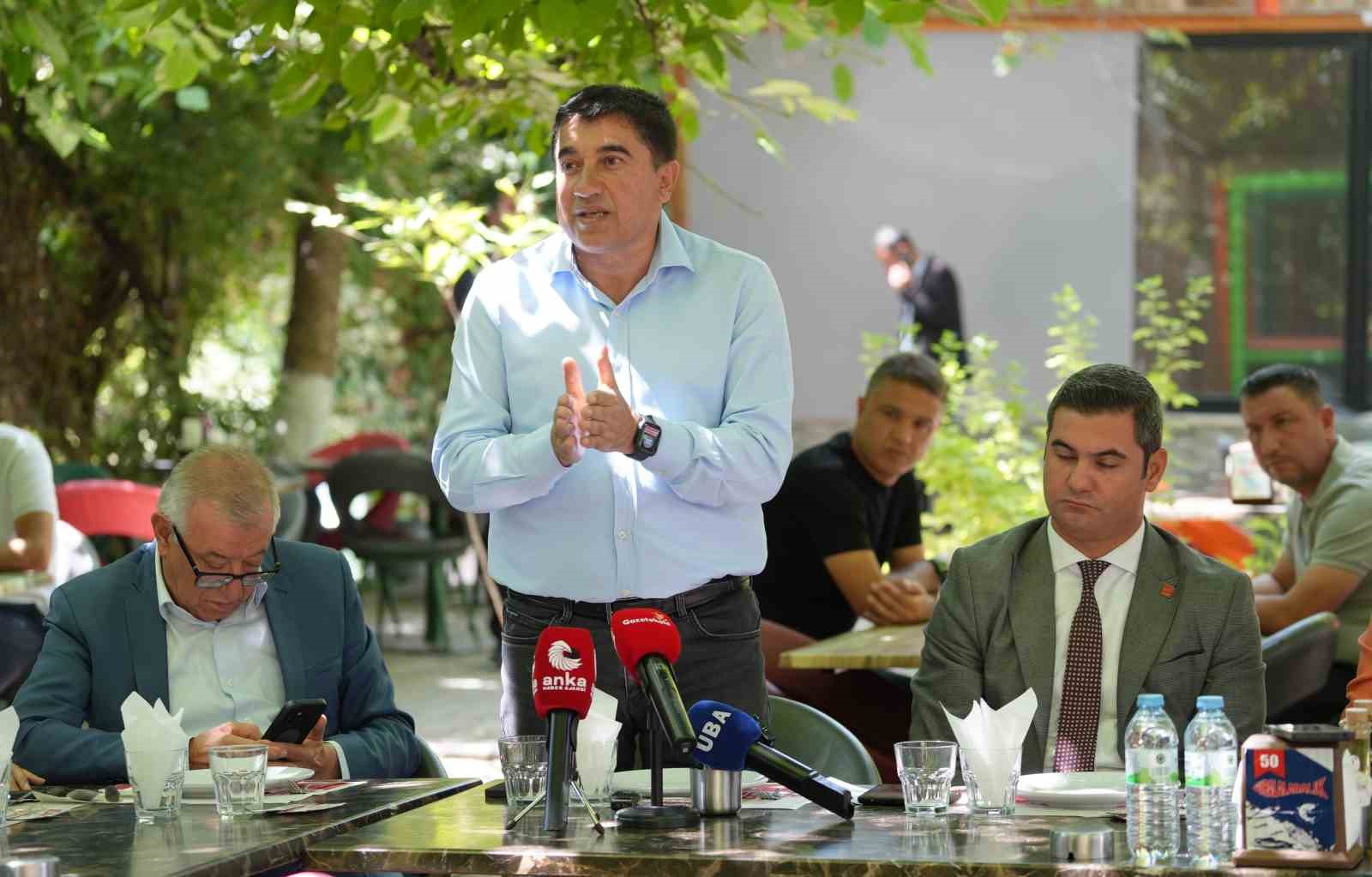 Kırıkkale Belediye Başkanı Önal ve CHP heyeti Kırıkkale’de basınla buluştu 