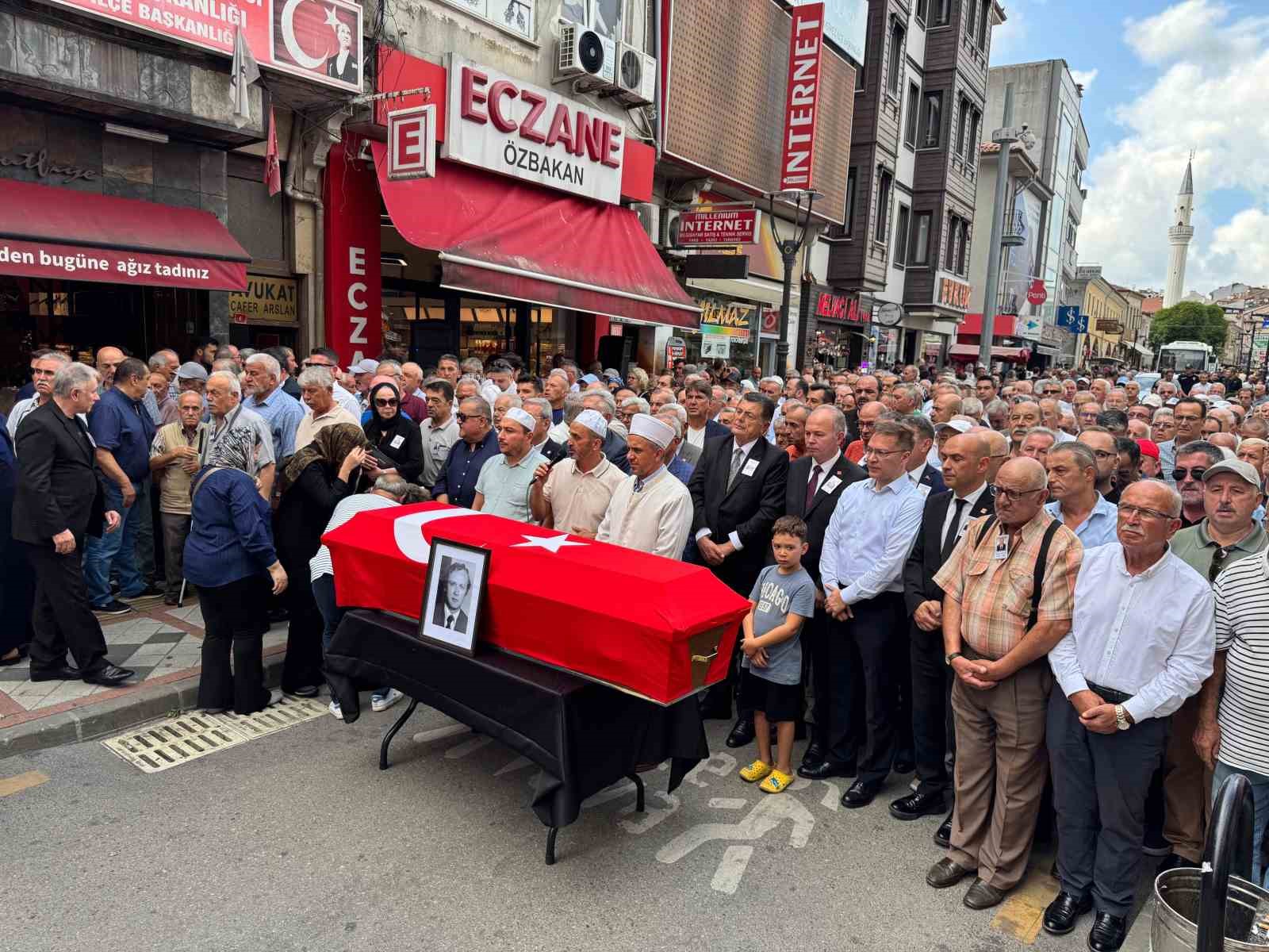 Eski Bakan Akyol için Bartın’da helallik istendi 