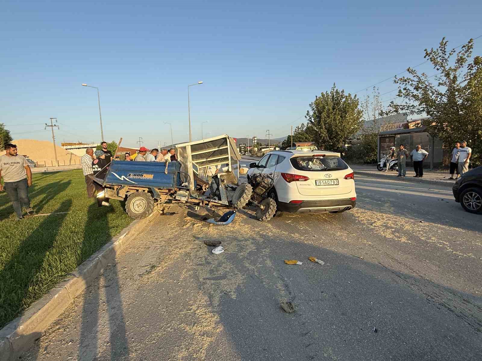 Cip çapa motoruna çarptı: 1 yaralı 