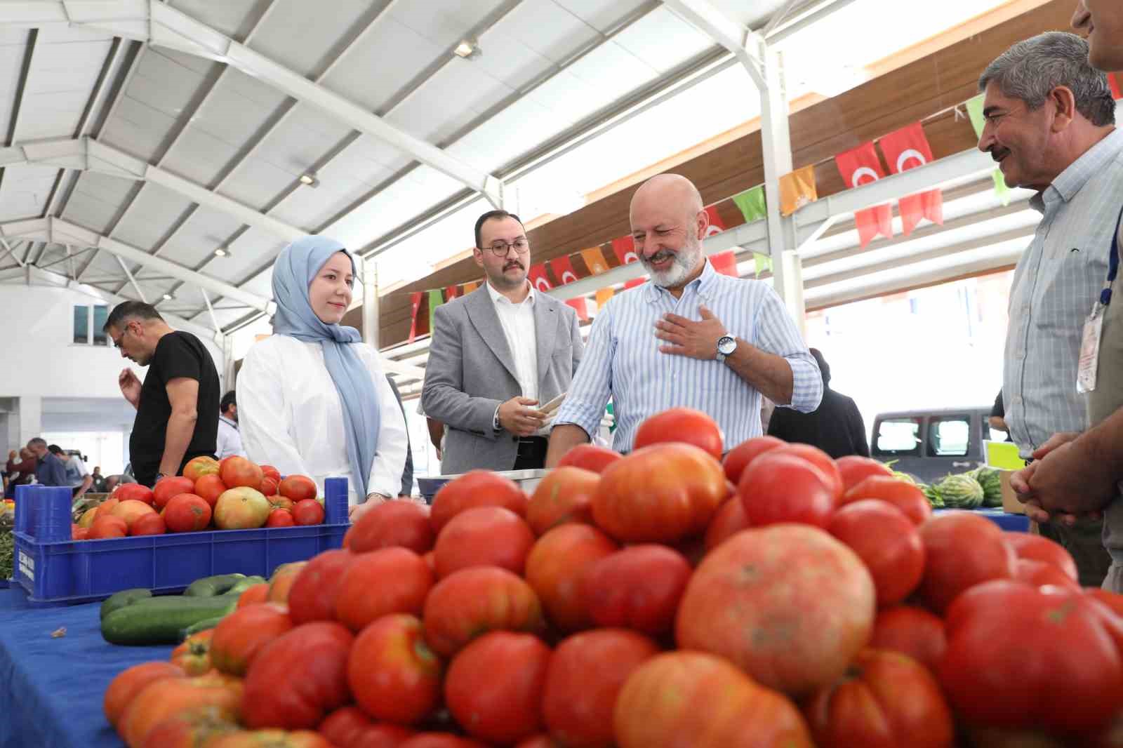Başkan Çolakbayrakdar’a Ekolojik Pazar teşekkürü 