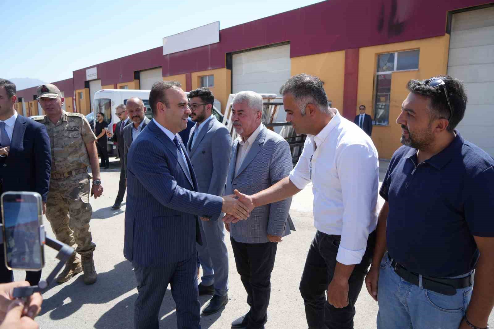 Sanayi ve Teknoloji Bakanı Kacır: 