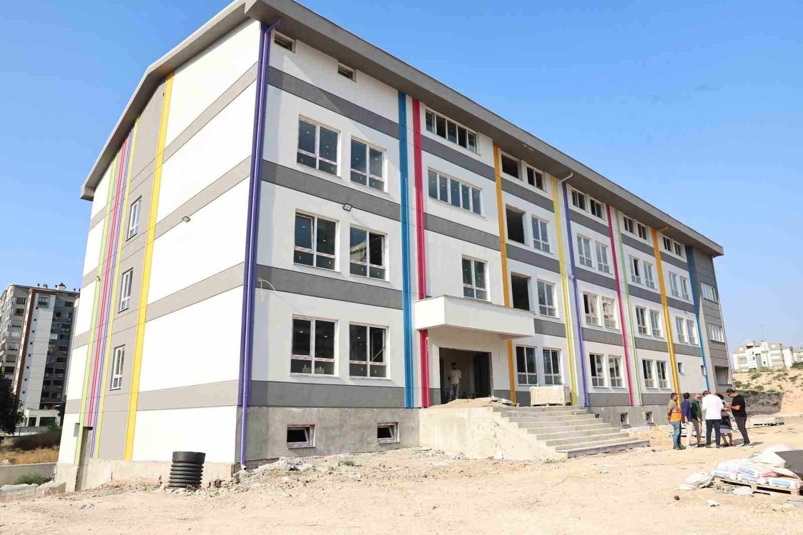23 Nisan Mahallesi’ndeki okul inşaatında sona gelindi 
