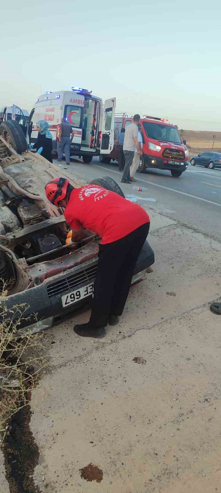 Elazığ’da otomobil takla attı: 6 yaralı