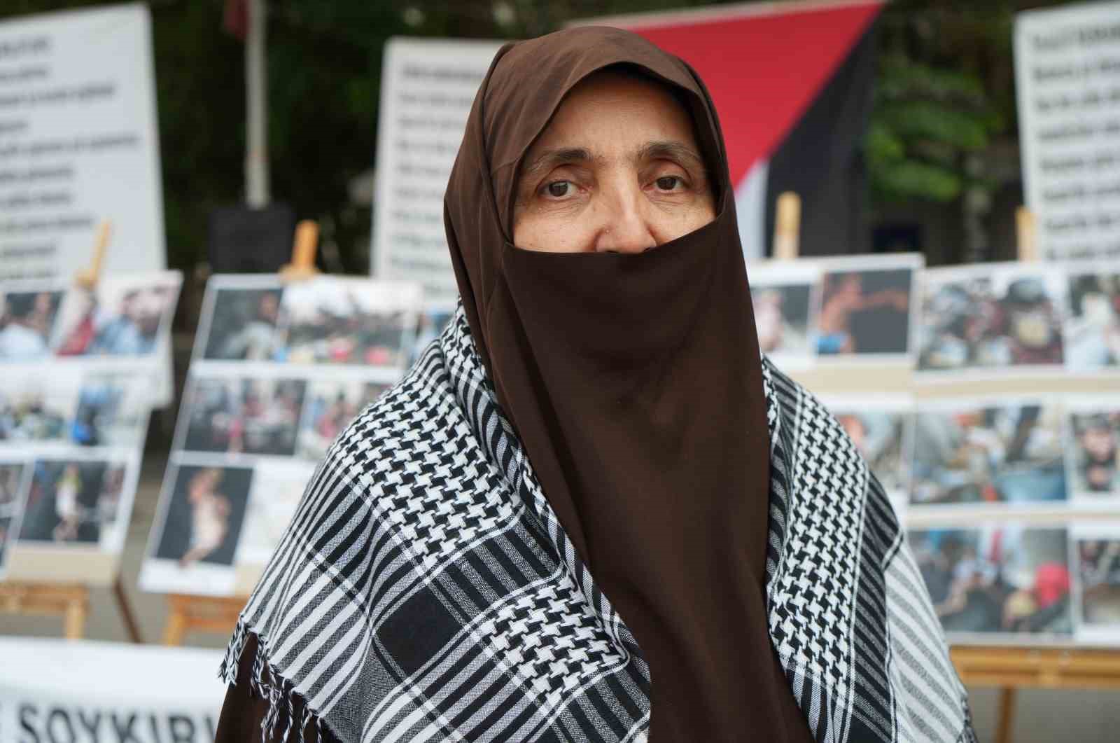 Filistin için imza kampanyasına destek veren Cemile teyze: 