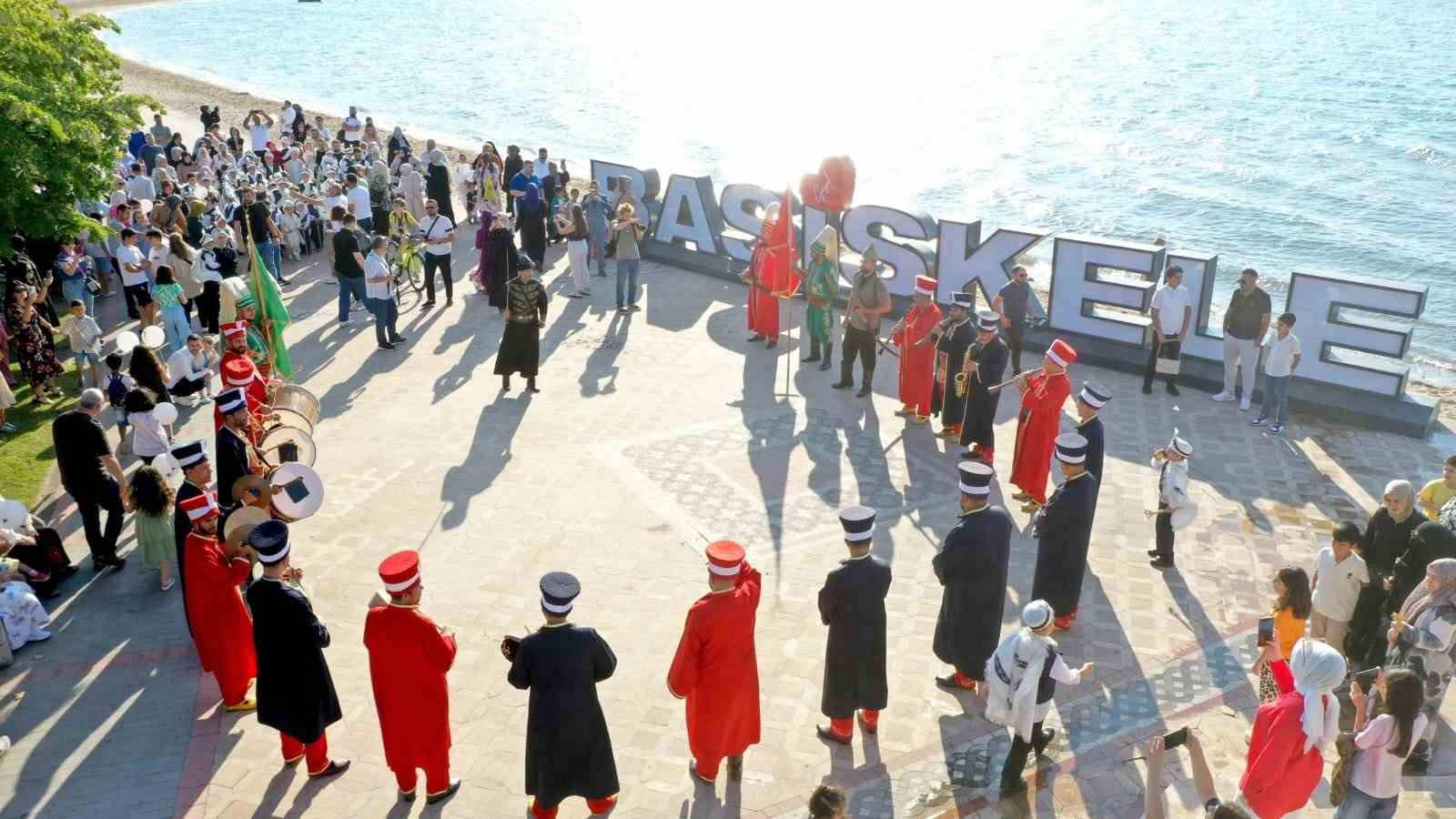 Başiskele’de toplu sünnet şöleni 
