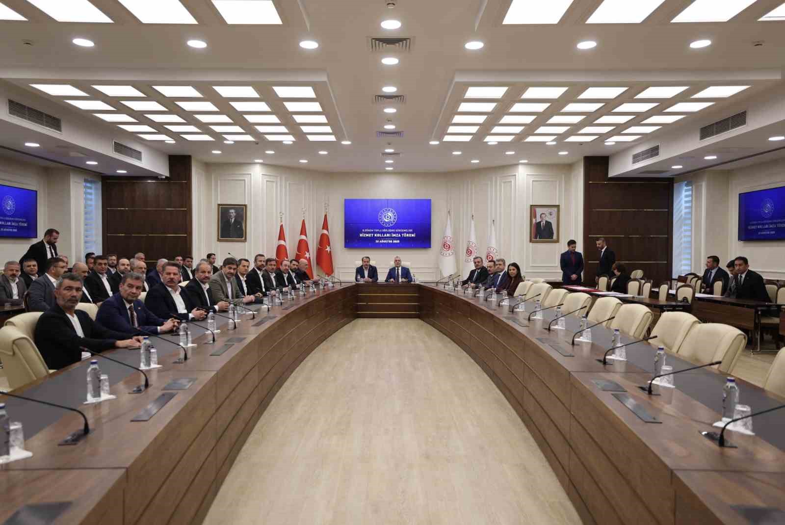 Bakan Işıkhan: 