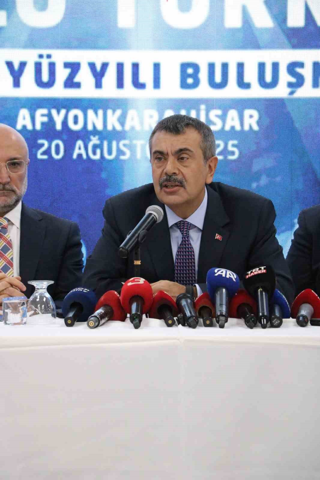 Milli Eğitim Bakanı Tekin: 
