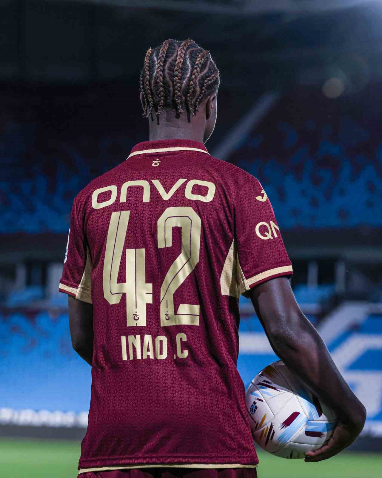 Trabzonspor, Christ Inao Oulai ile 5 yıllık sözleşme imzaladı 