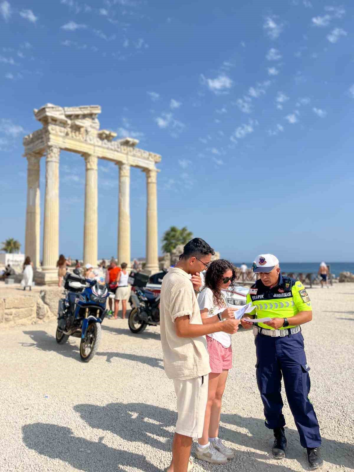 Antalya’da şok motosiklet denetimi: 965 araç trafikten men edildi 
