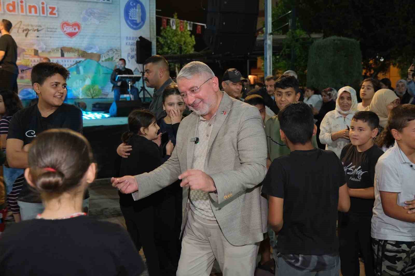 Çorum’da mahalle konserleri başladı 