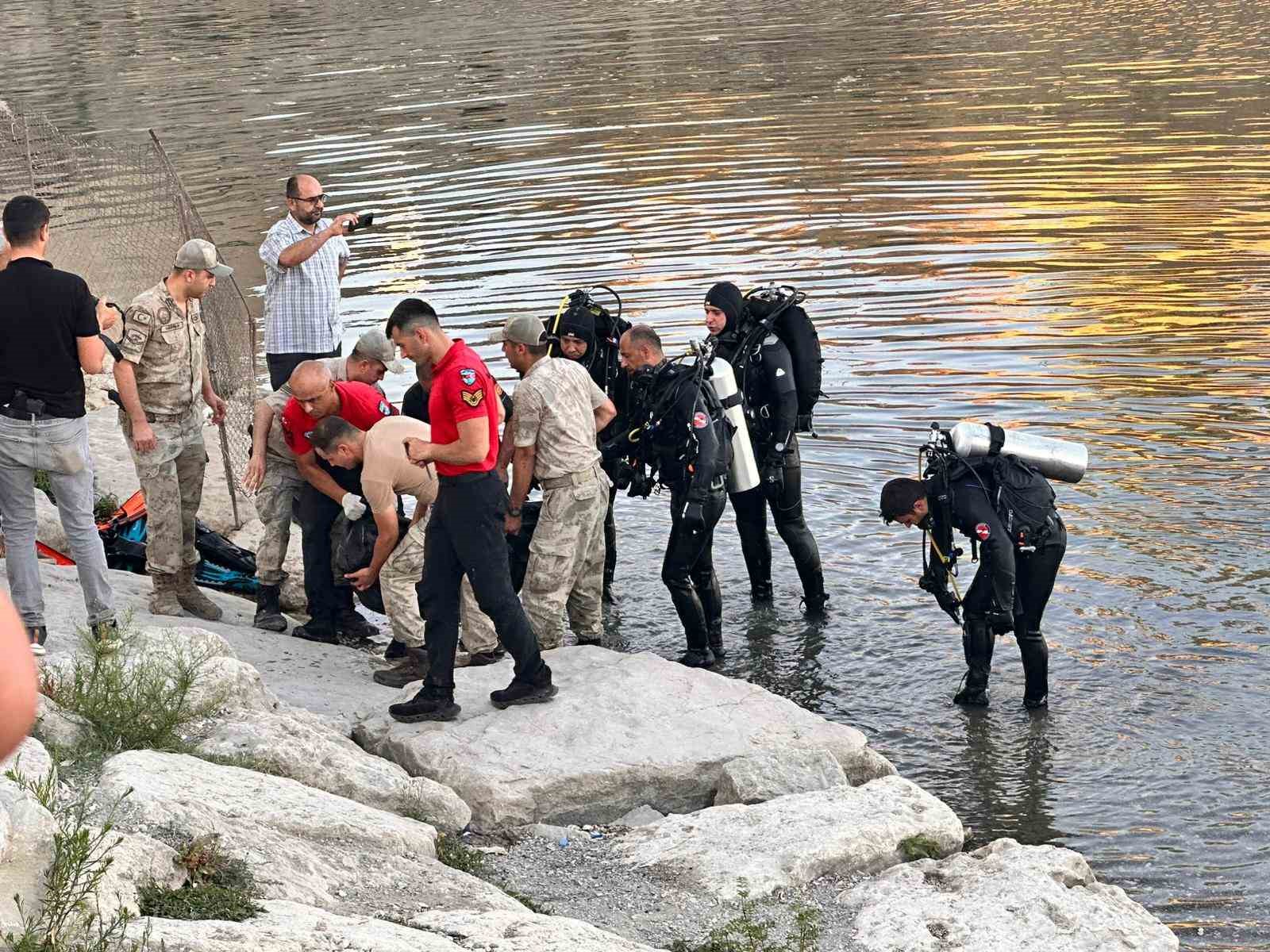 Batman Çayı’nda akıntıya kapılan genç hayatını kaybetti