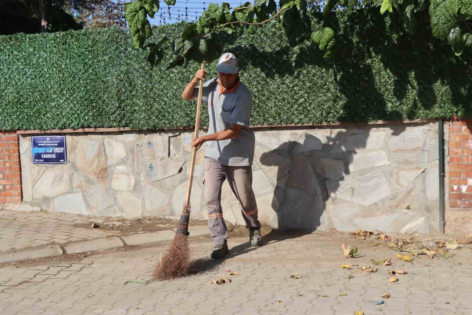 Nazilli Belediyesi İsabeyli’ye el attı 