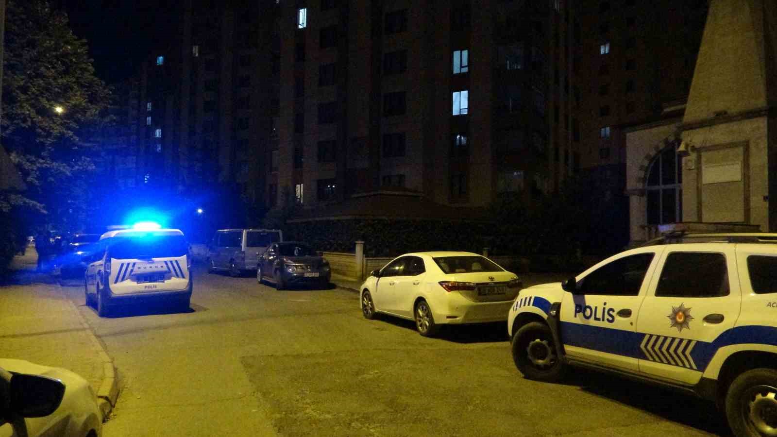 Kanser hastası kadın banyoda ölü bulundu 