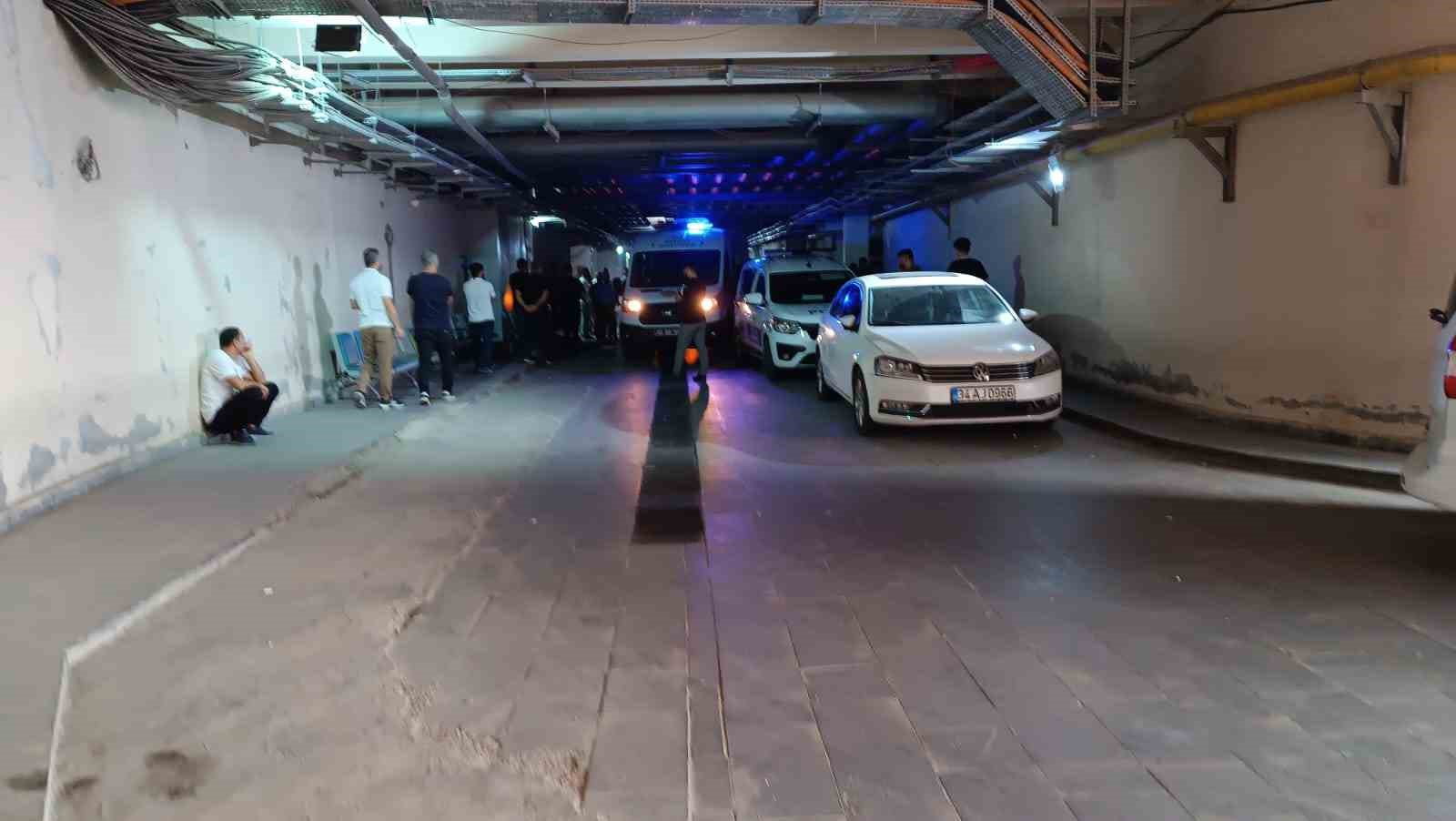 Tartıştığı arkadaşını vurduktan sonra intihar etti 