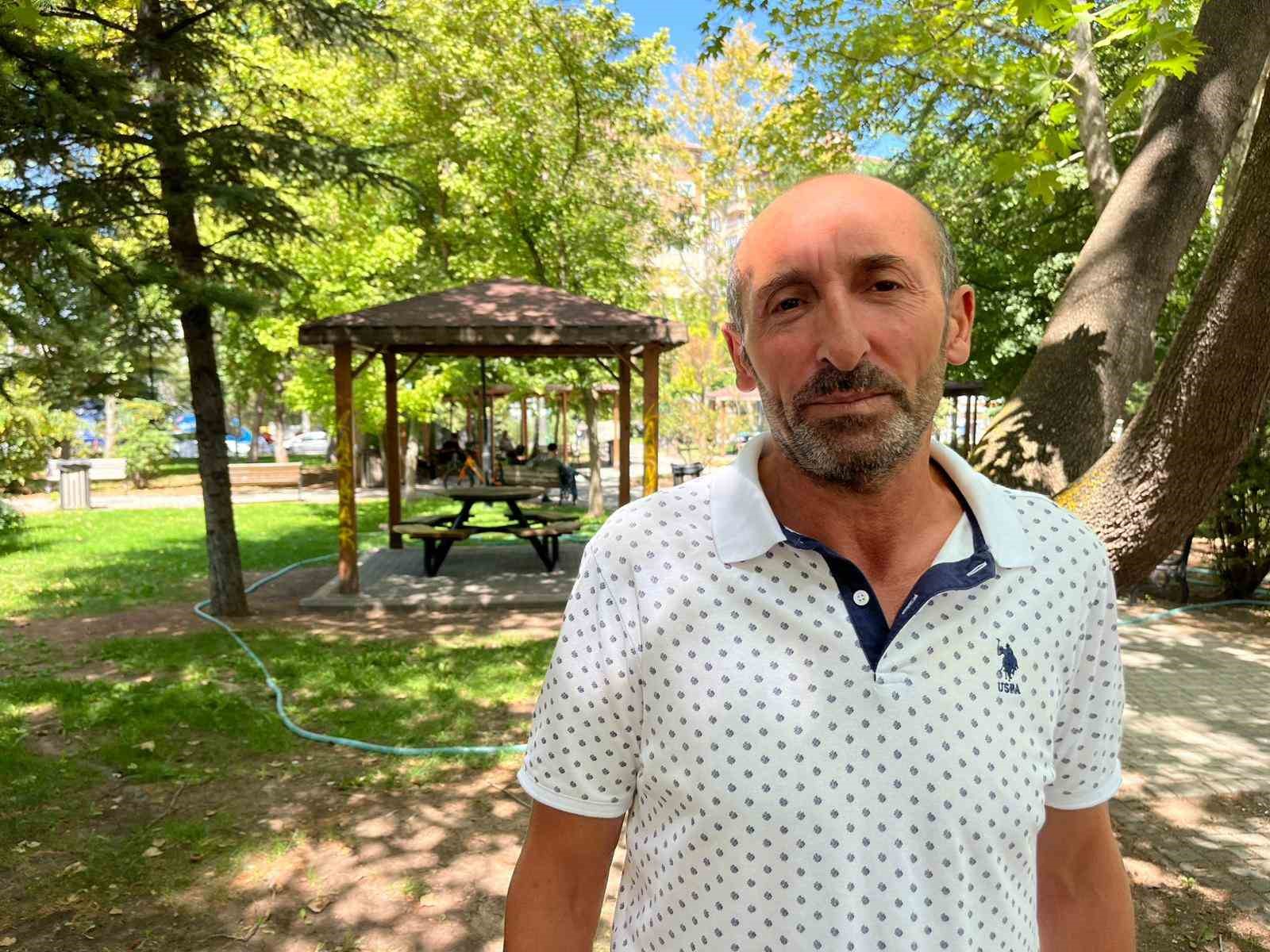 Eskişehirli 4 dağcı Ağrı Dağı’nın zirvesine tırmandı 