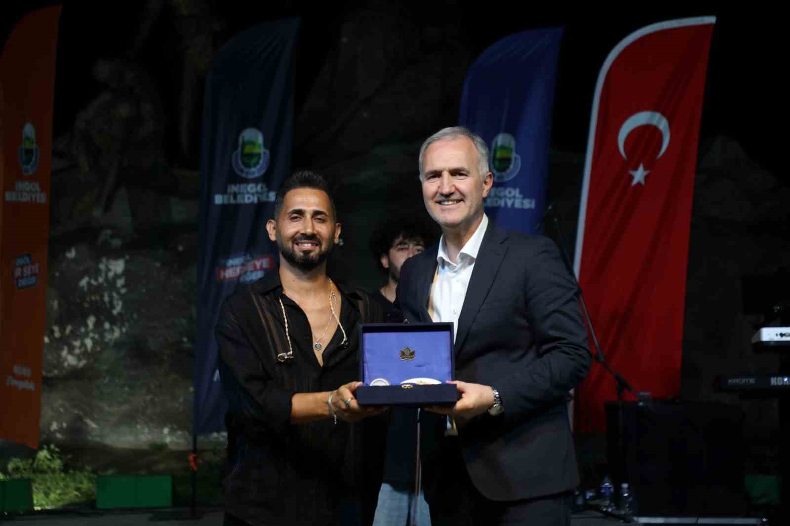 İnegöl, Aydın Şahin ile coştu 