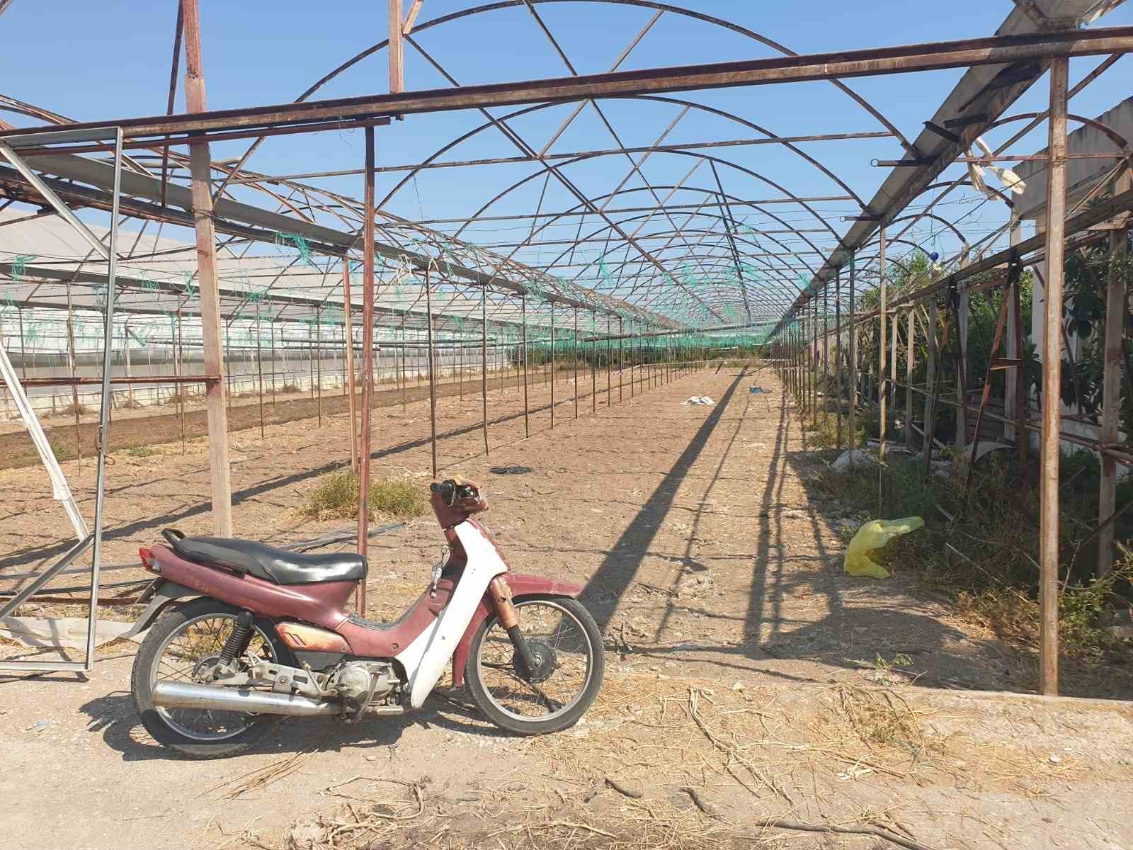 İki kişinin ölümüyle sonuçlanan seradaki cinayetin zanlısı yakalandı 