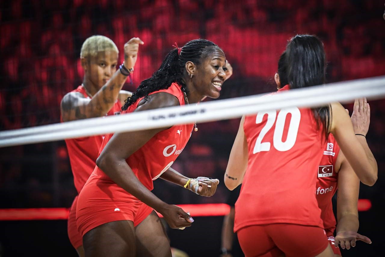 FIVB Kadınlar Dünya Voleybol Şampiyonası: Türkiye: 3 - İspanya: 0 