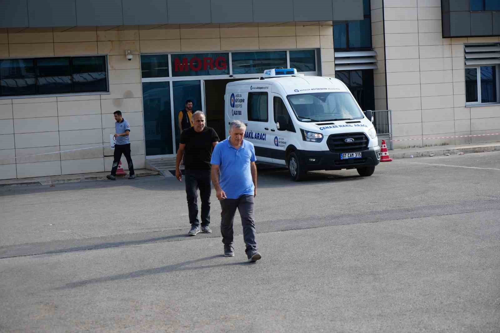 Antalya Pastacılar Odası Başkanı Üre’nin cenazesi yakınlarına teslim edildi 