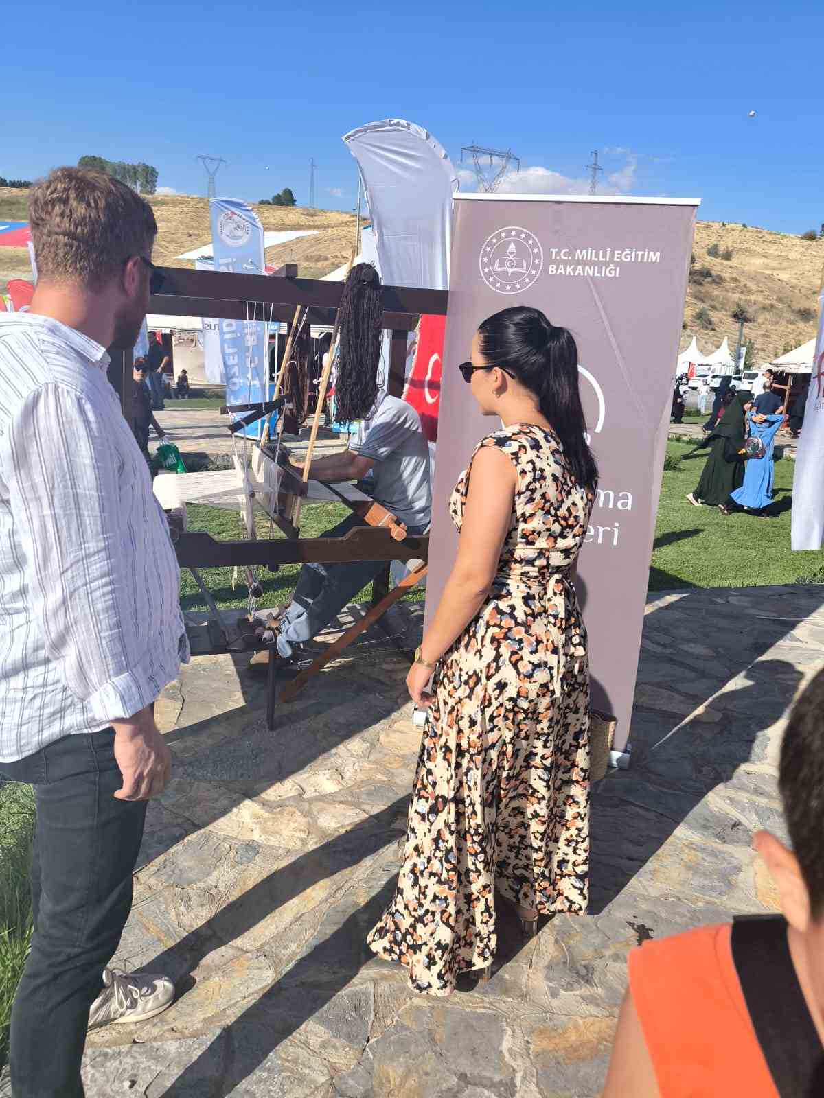 Siirt’in yöresel ürünleri Ahlat’ta yoğun ilgi gördü 