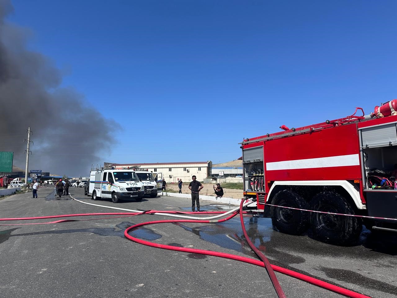 Azerbaycan’da alışveriş merkezinde yangın 
