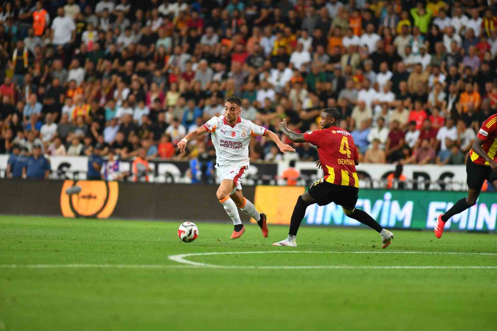 Trendyol Süper Lig: Kayserispor: 0 - Galatasaray: 1 (İlk yarı) 