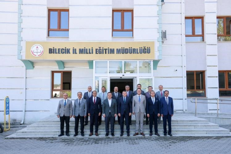 Vali Sözer, eğitimde yatırımları ve hazırlıkları yerinde inceledi 