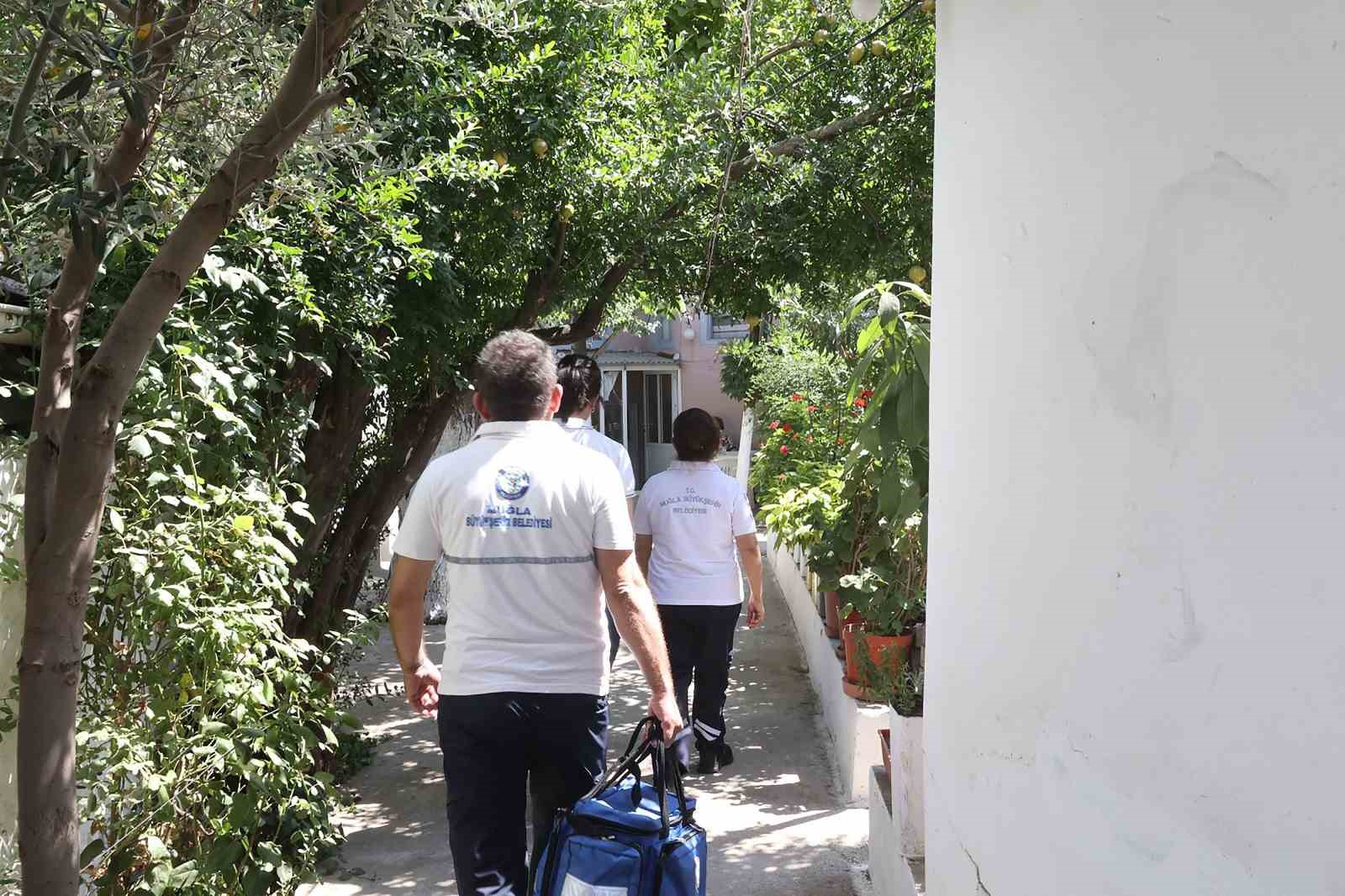 Muğla Büyükşehir’den 574 mahallede evde bakım hizmeti 