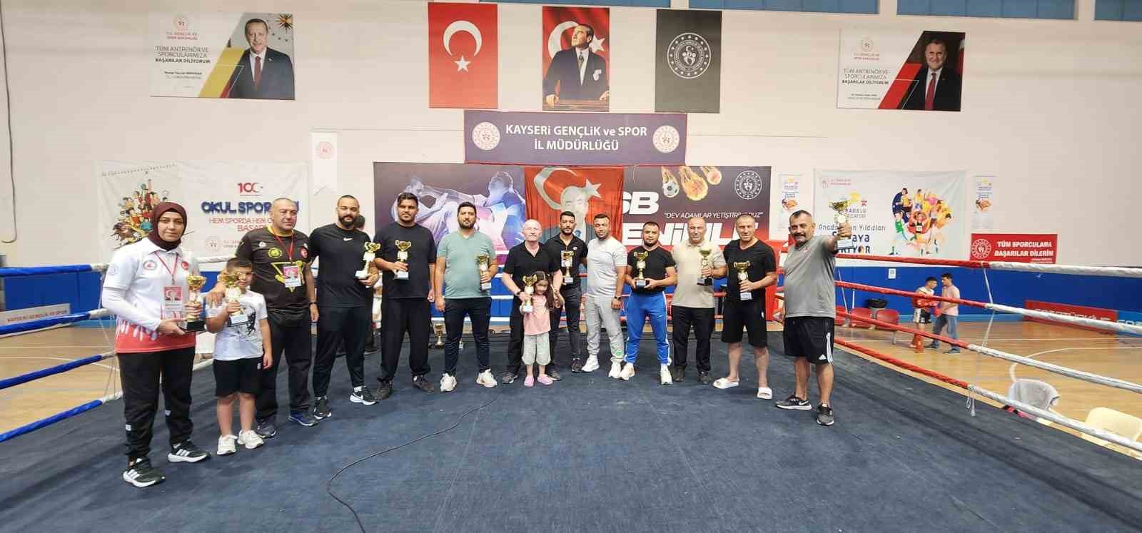 6. Geleneksel Alparslan Türkeş Muaythai Şampiyonası yapıldı 