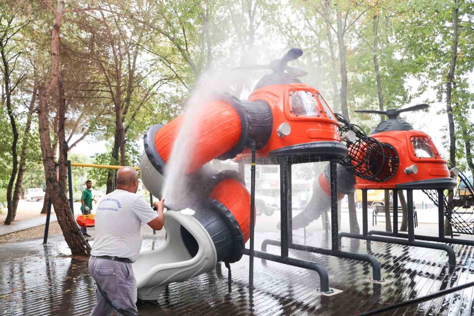Çocuklara ilham veren havacılık konseptli park hizmete girdi 