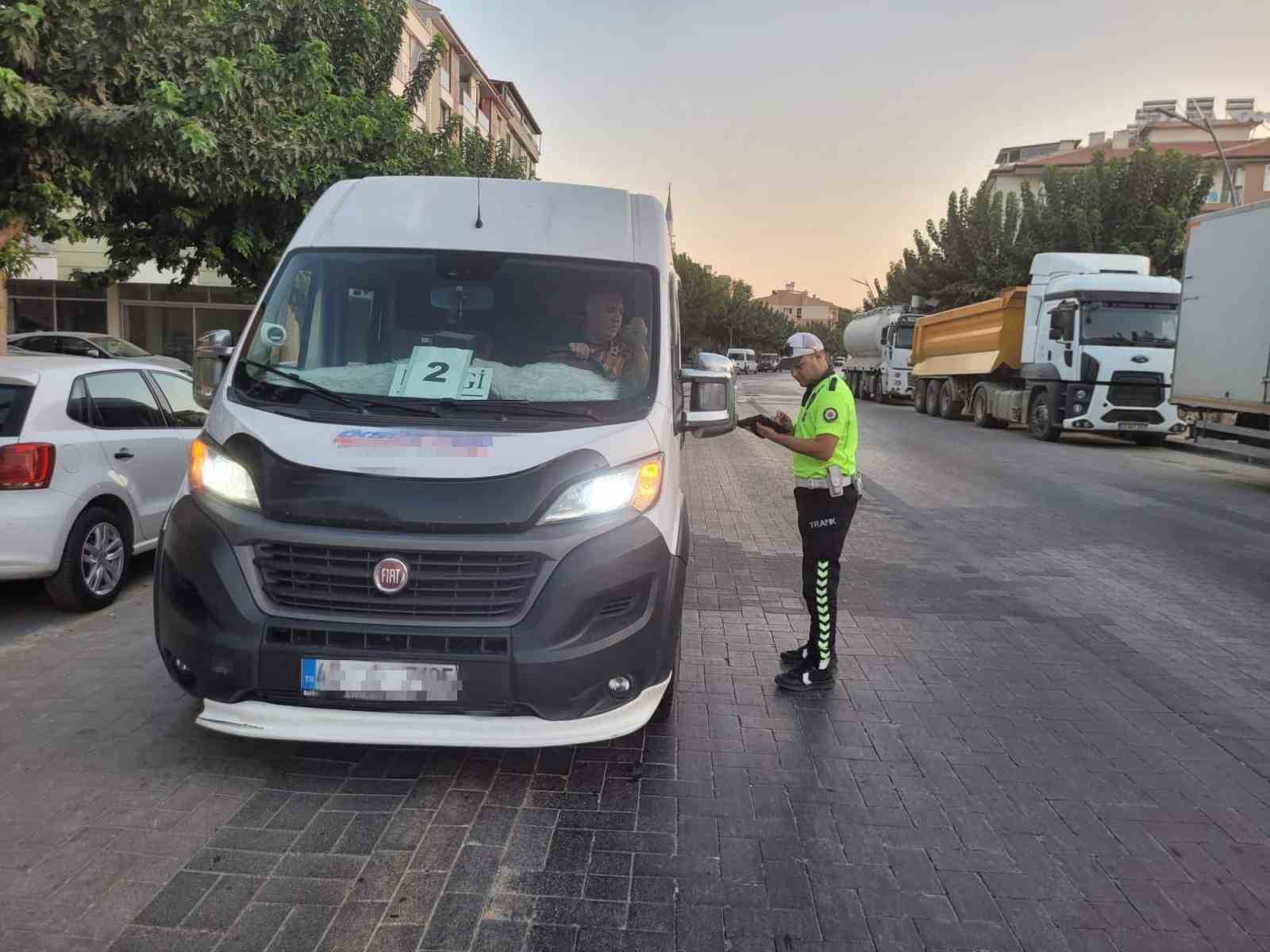 Manisa’da korsan taşımacılığa denetim 