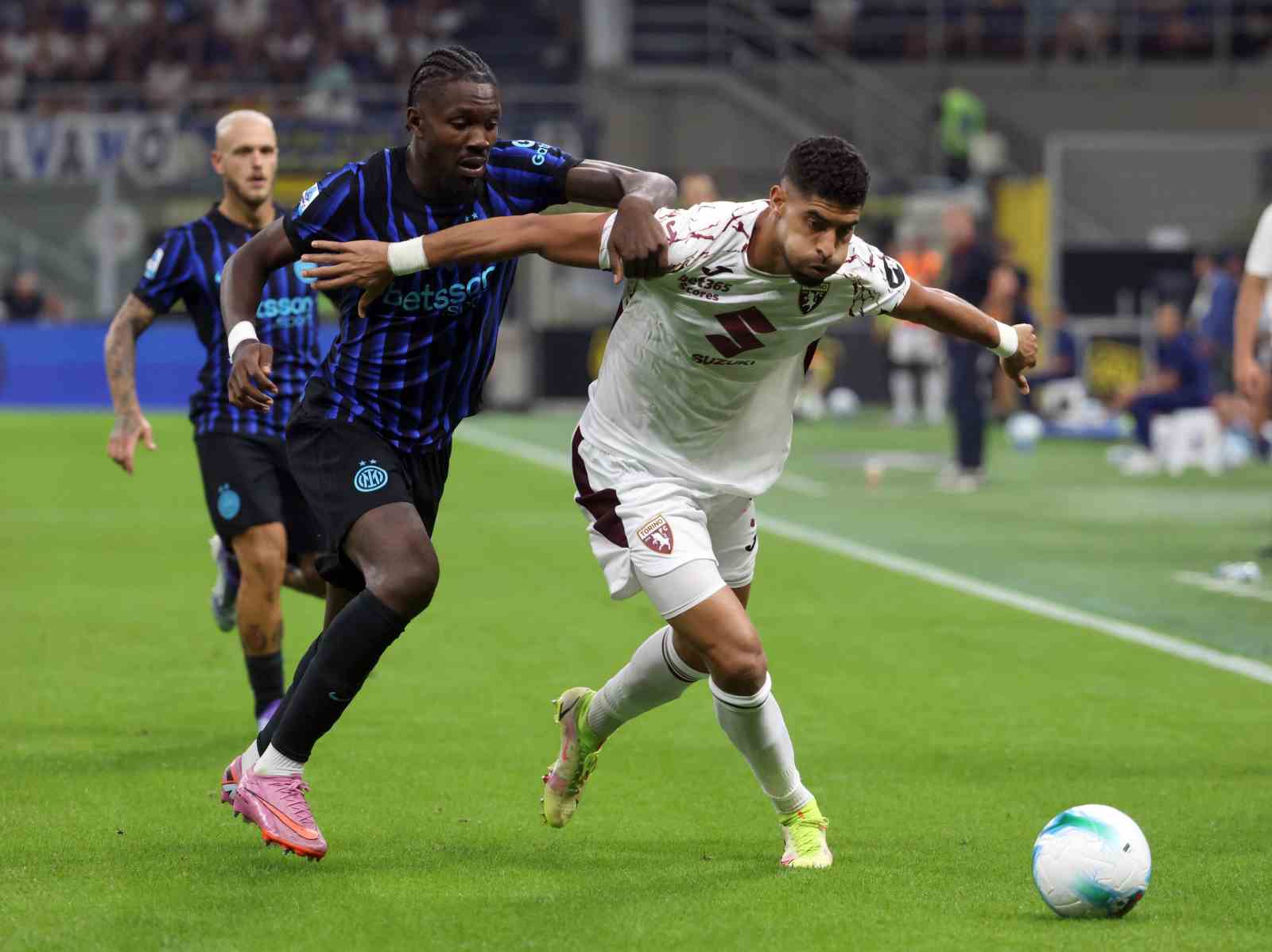 Inter, yeni sezona farklı başladı 