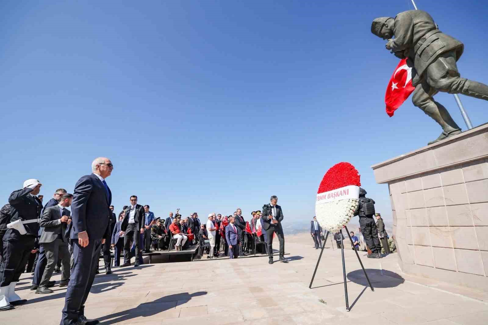 TBMM Başkanı Kurtulmuş, Büyük Taarruz’un 103’üncü yılında Kocatepe’de 
