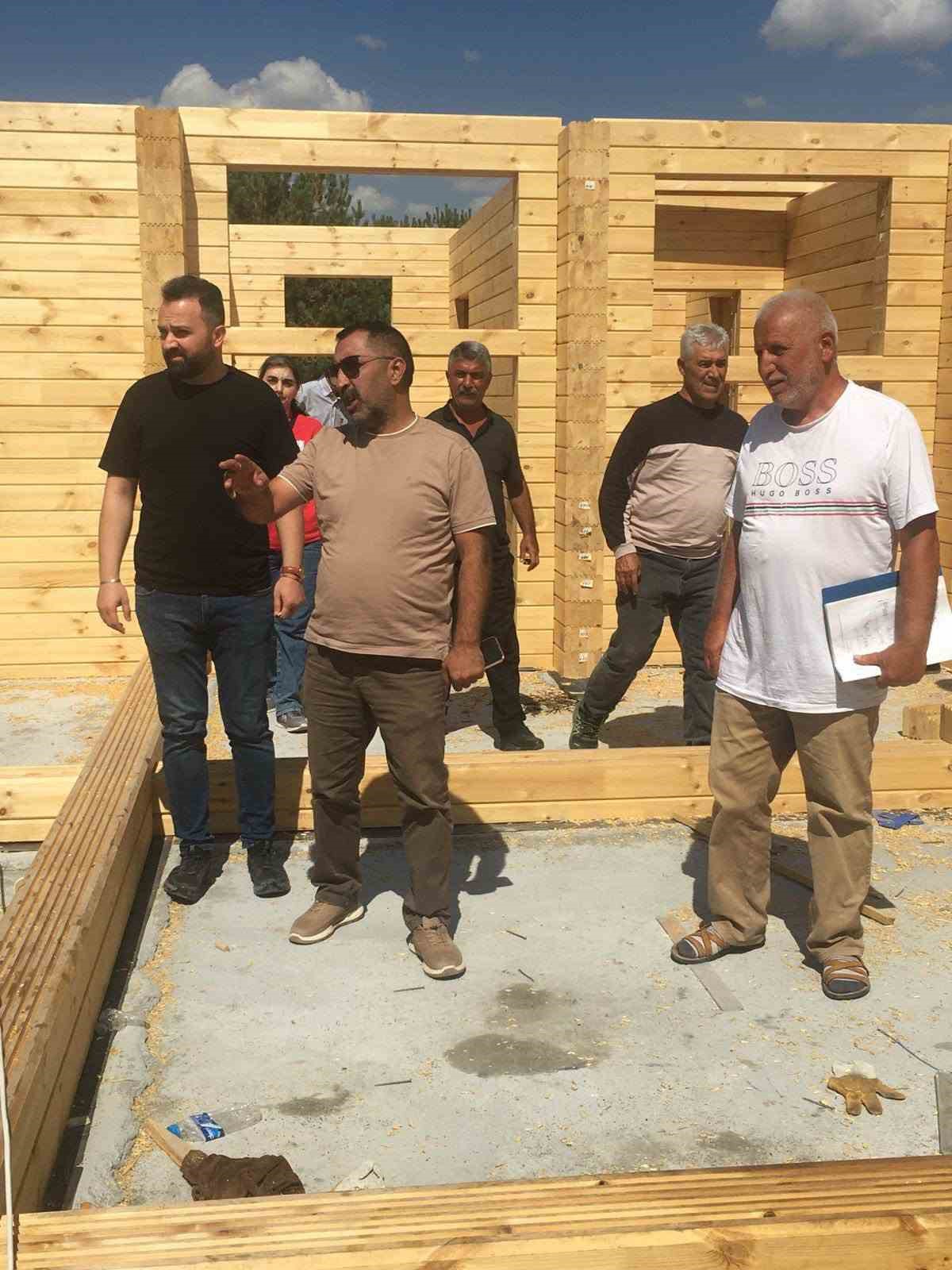 Kütük Ev Çıldır Gölü’nün çehresini değiştirecek 
