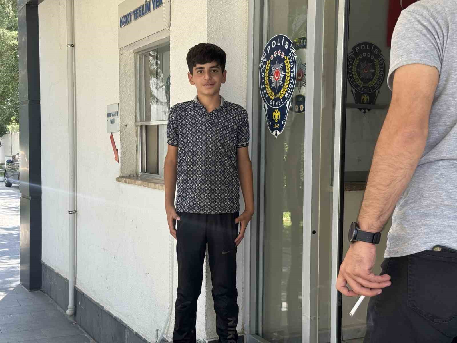 Kendisi küçük, yüreği büyük 