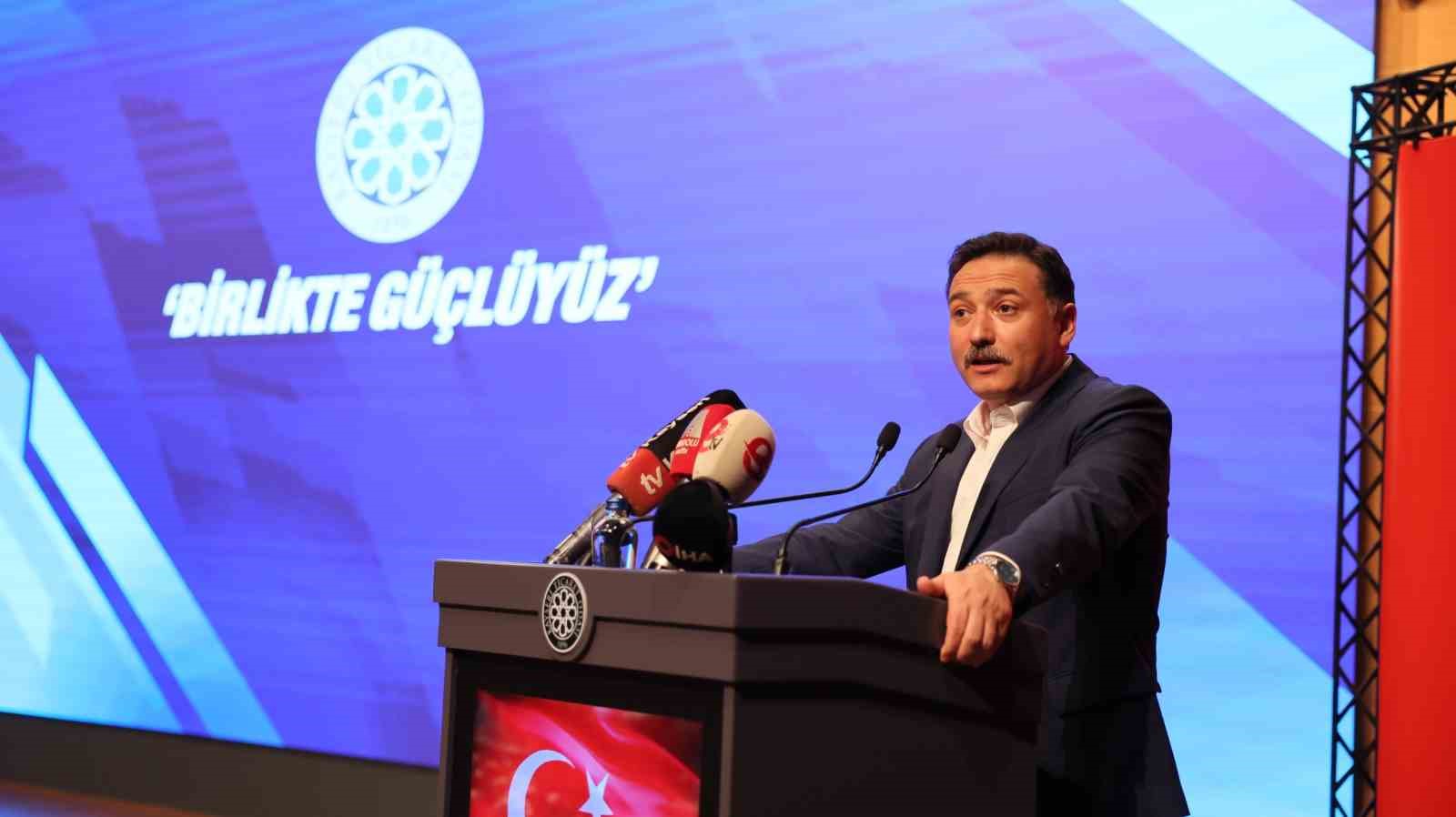 Vali Çiçek: 