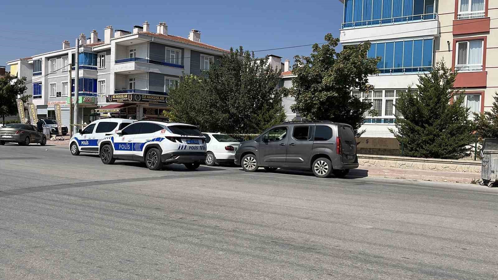 Konya’da baba ve 11 yaşındaki oğlunu öldüren zanlı mısır tarlasında yakalandı 