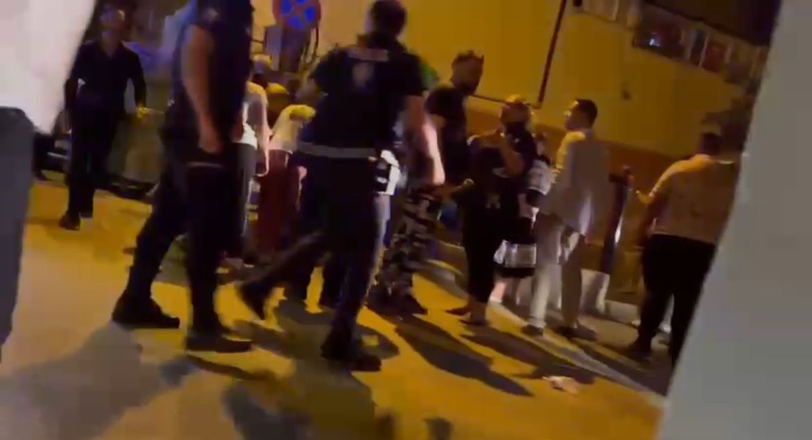 Eski koca dehşet saçtı defalarca bıçakladığı karısı hayatını kaybetti