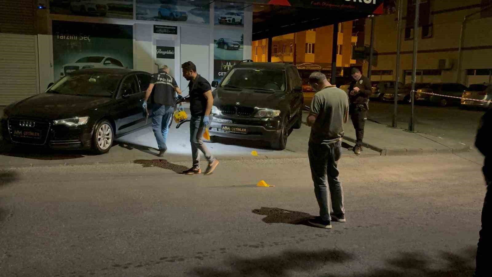Husumetlileri, önce evini ve arabasını daha sonra dükkanını kurşunladı 