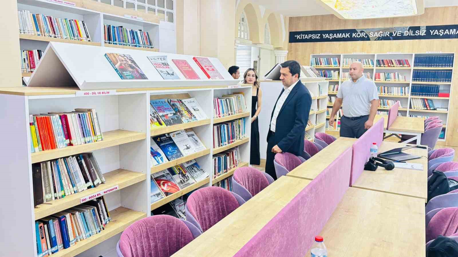 Kaymakam Evlice, Havran Millet Kütüphanesi’ni ziyaret etti 