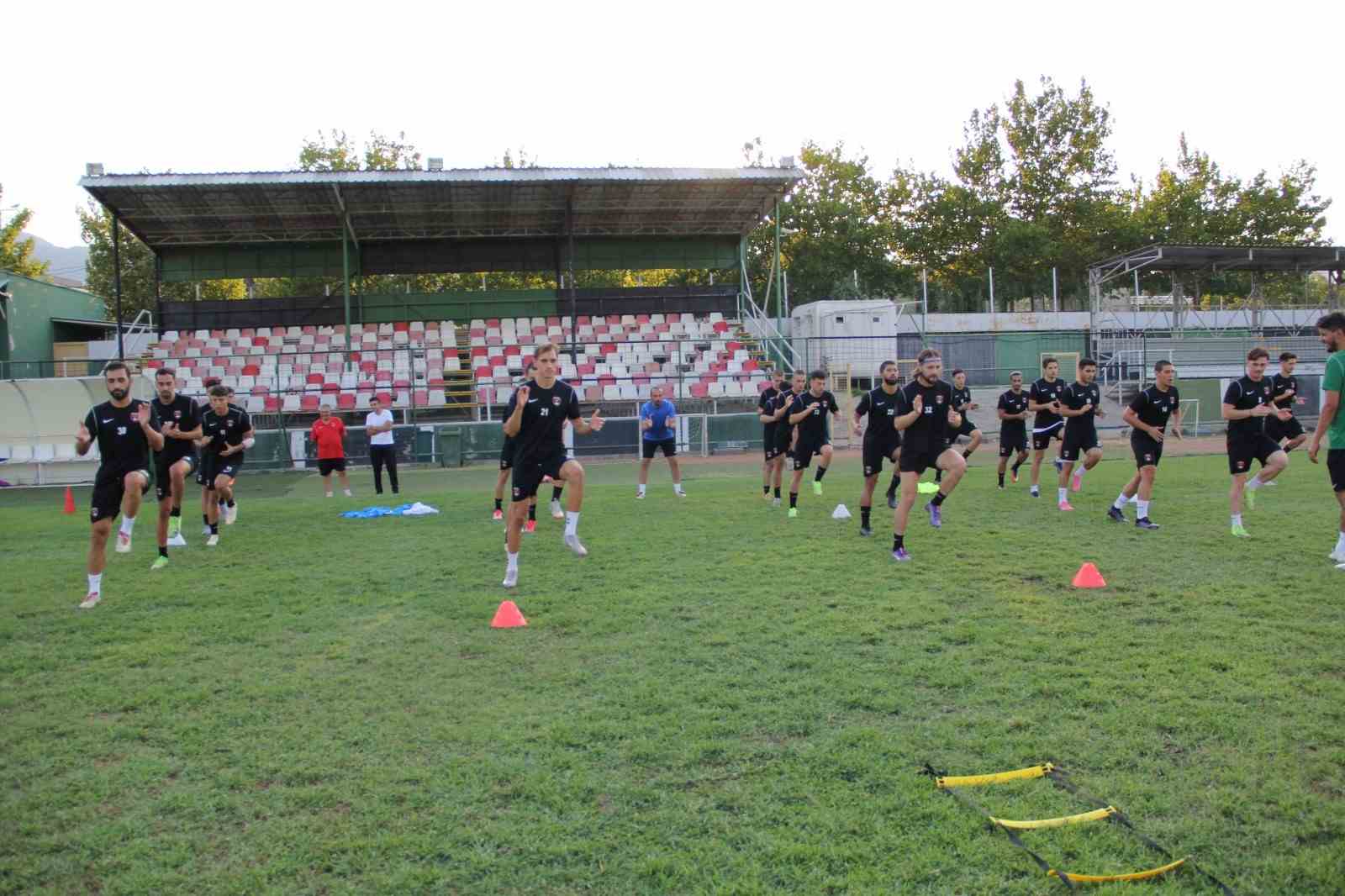 Denizli İdmanyurdu, Nazilli maçı için hazırlıklarını sürdürdü 