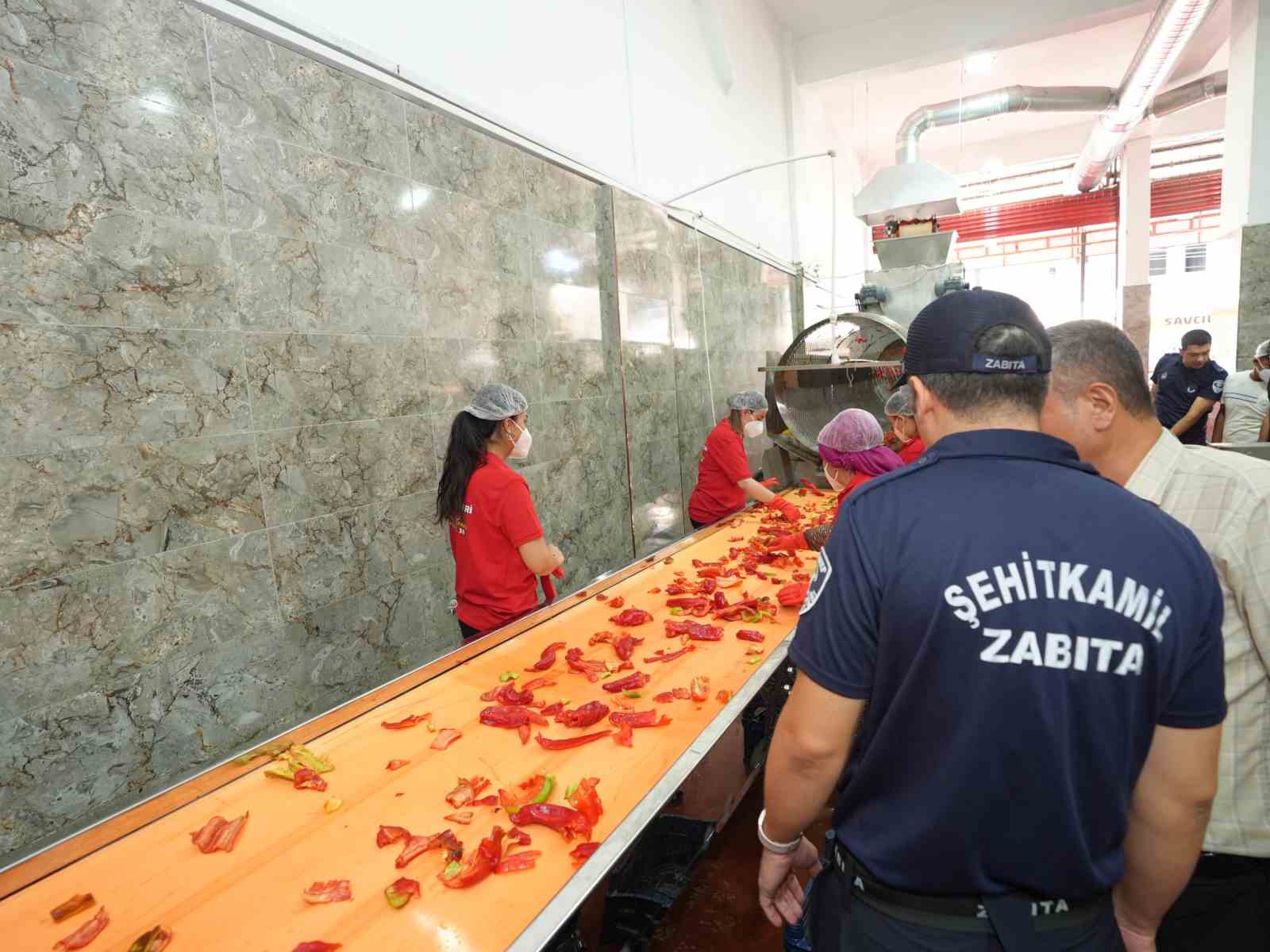 Şehitkamil’den salça denetimi 