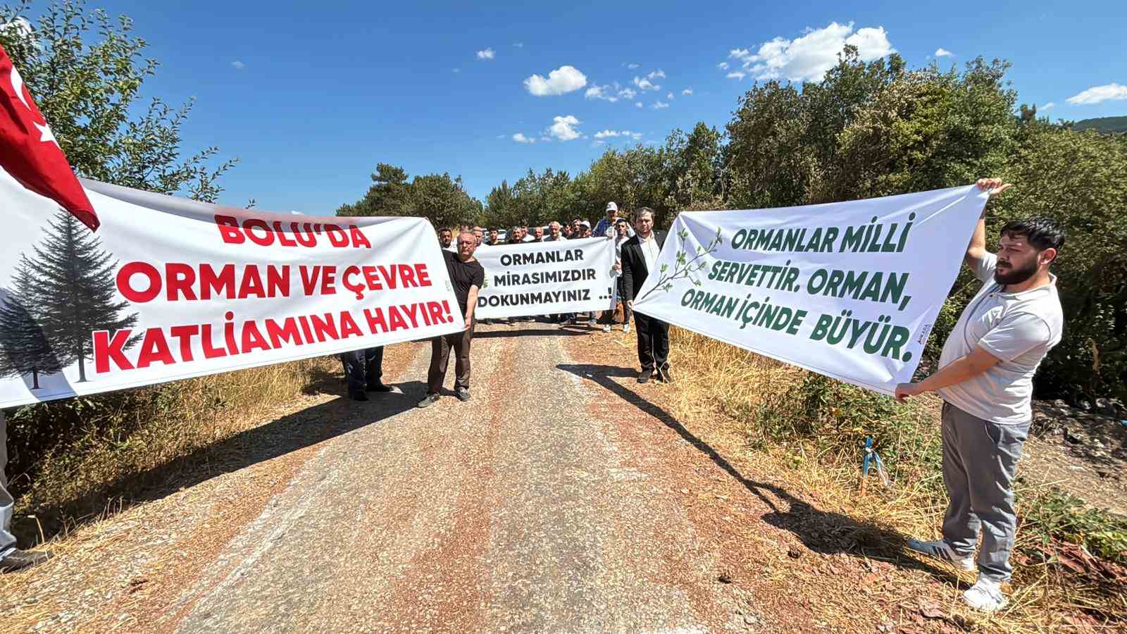 Bolu’da köylüler taş ocağına karşı eylem yaptı 